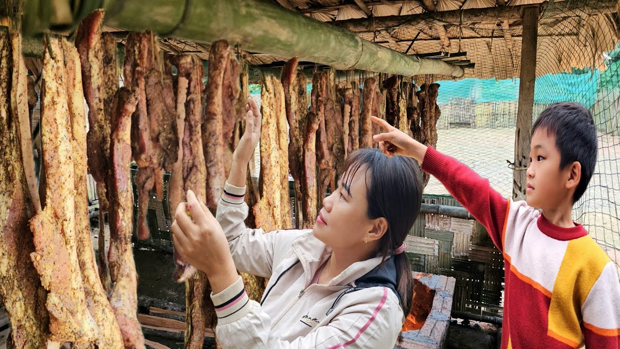 145 Days of making smoked meat - harvesting rambutan and tomatoes to sell at the market