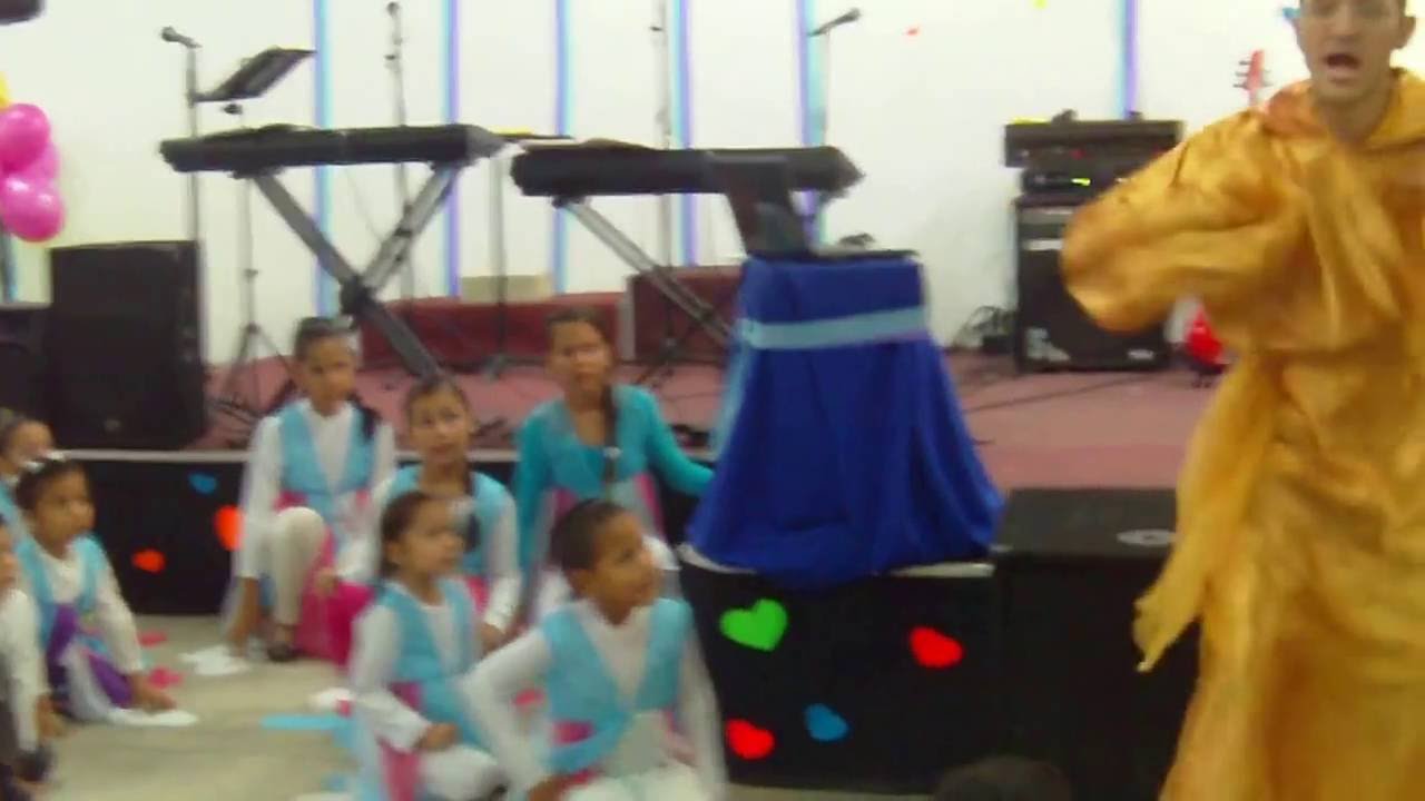 Somos Niños queremos ver al Maestro.