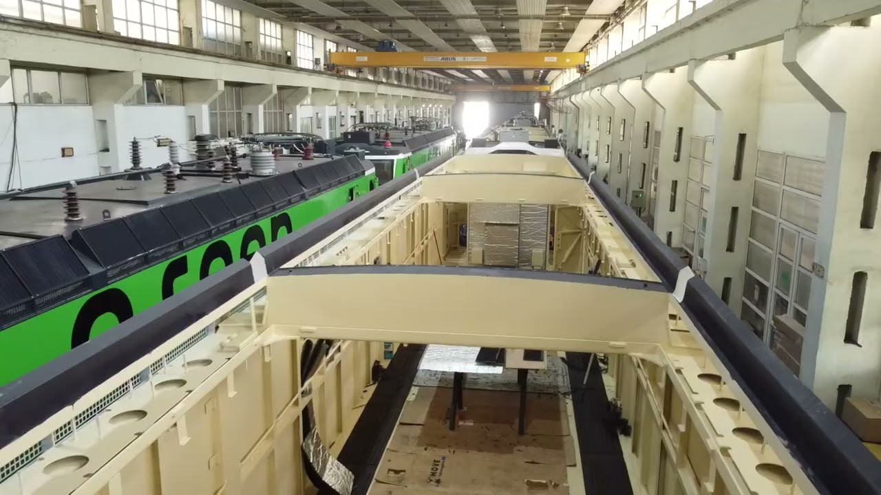 🔧 Activitatea în fabrica Softronic e în plină desfășurare.