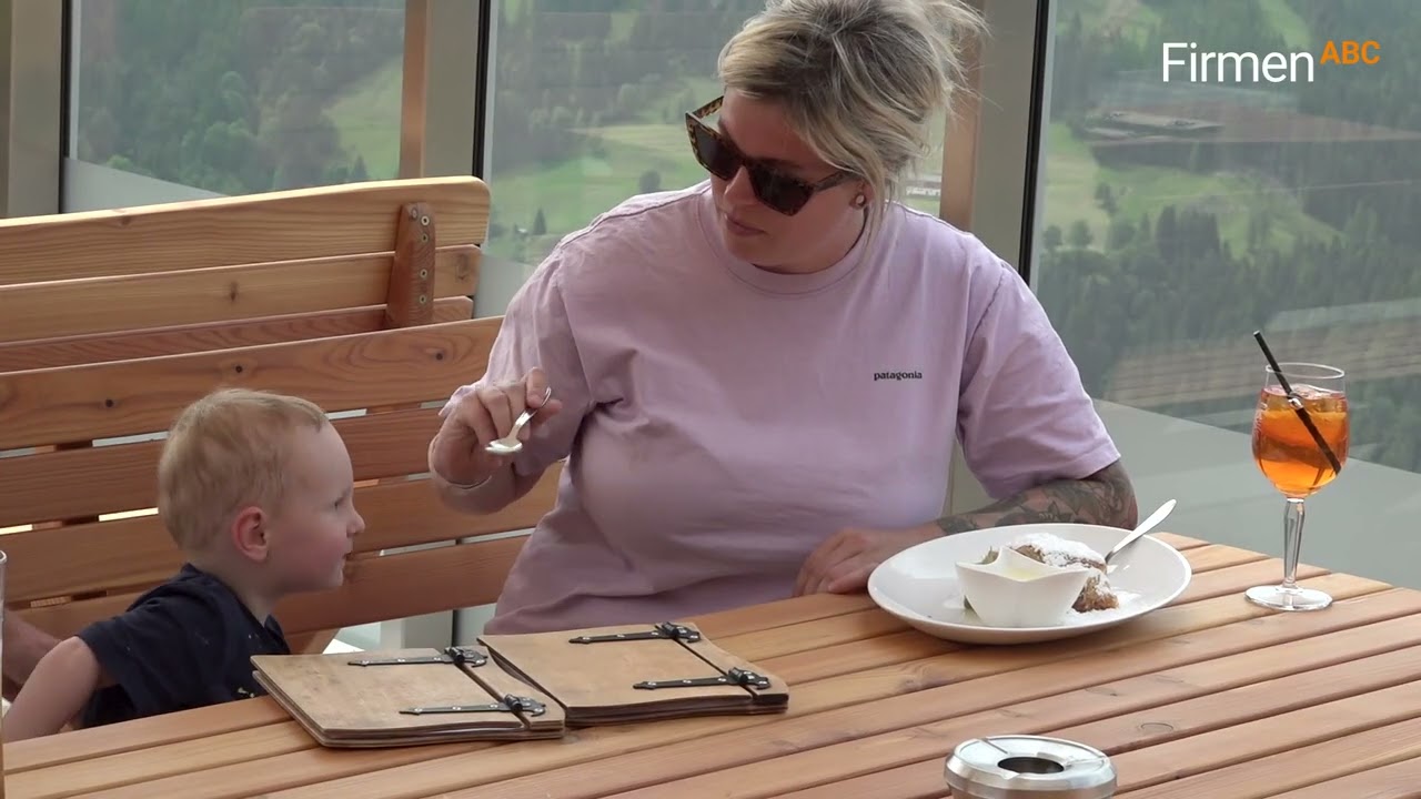 Gemütliche Einkehr auf der Alm – Bergrestaurant Stöcklalm in Leogang
