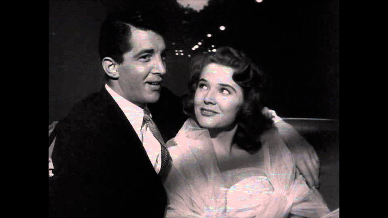Dean Martin - Cuddle Up a Little Closer (Lovey Mine)