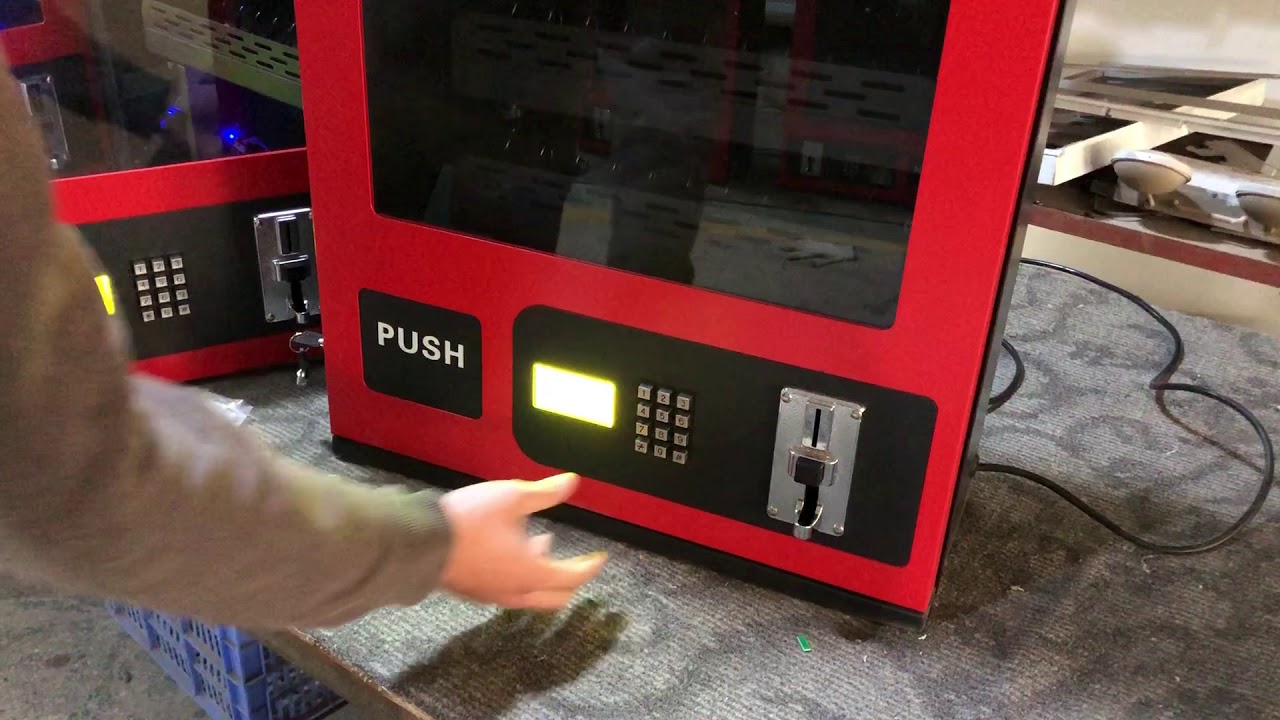 small vending machine from Laken