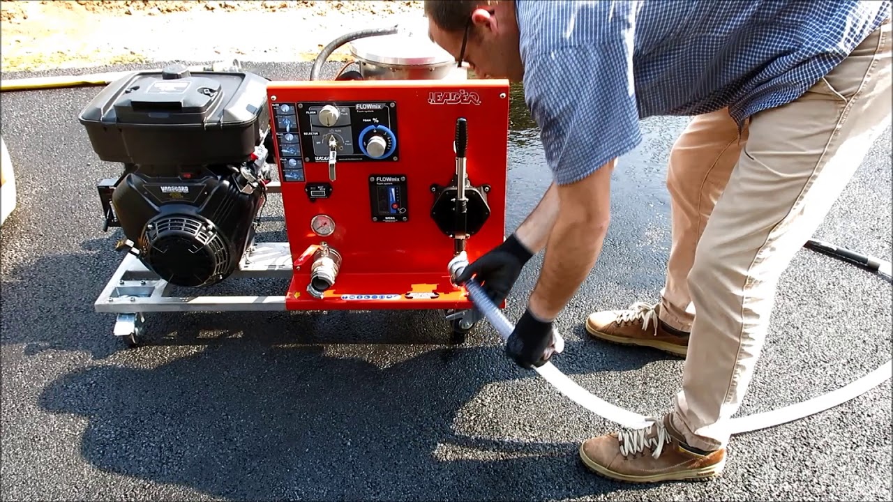 Skid FLOWmix in use - Automatic foam proportioning system