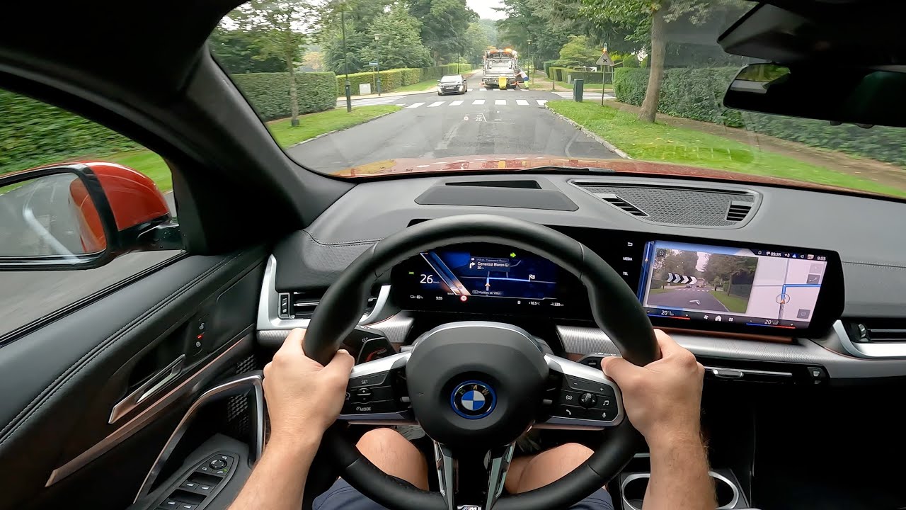 BMW iX2 xDrive30 (313 hp) - POV drive & walkaround