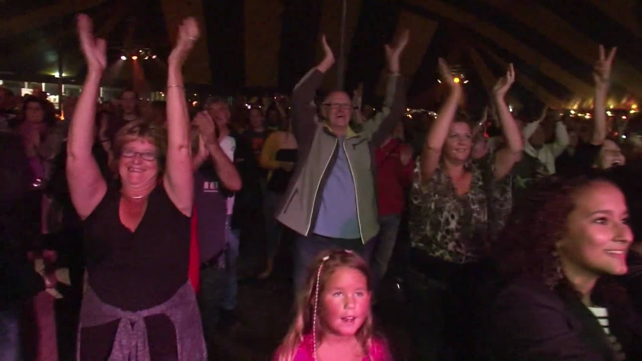 LOONALOOP -- Skipping Stones  -- Live at Spijkenisse Festival 2010