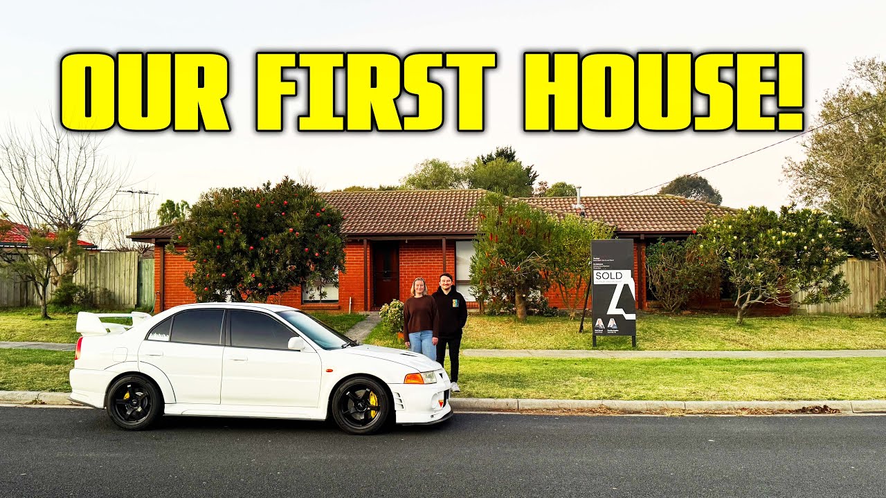 WE BOUGHT A HOUSE!