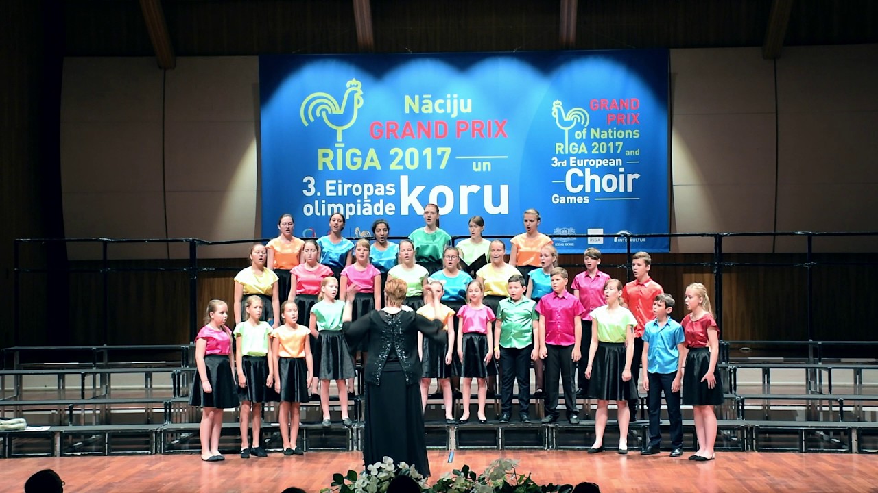 Harmony Children's Choir - Hodie Christus Natus Est (Sandra Milliken)