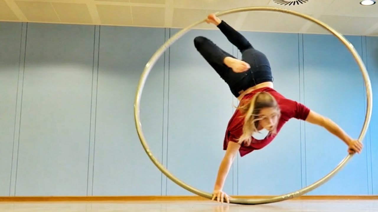 Lea Toran Jenner | Roue Cyr | Cyr Wheel | Demo (Be Good, Lion's Song) 2016