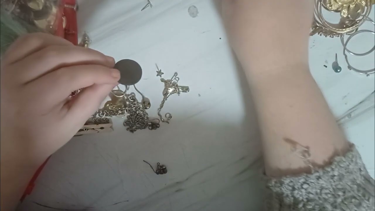 Going through my deadstock of scrap jewelry