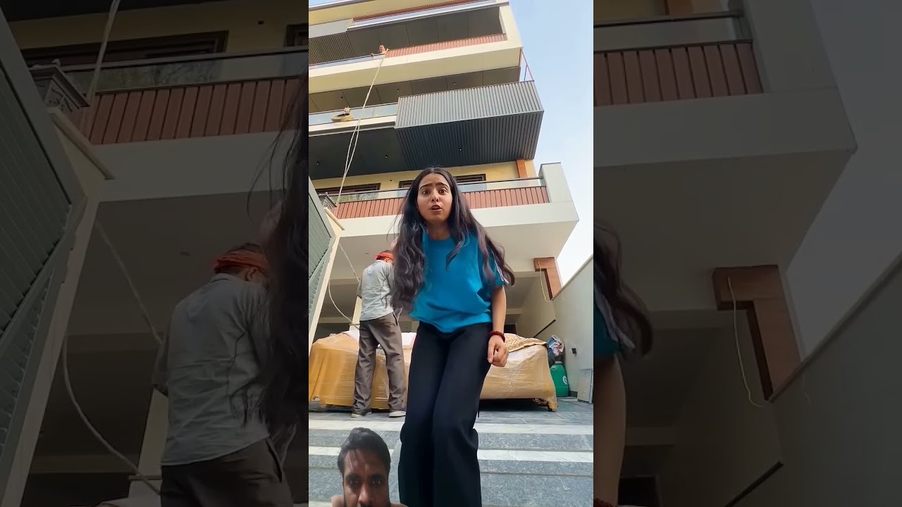 itna bara sofa upper kesay lekar jae gay,