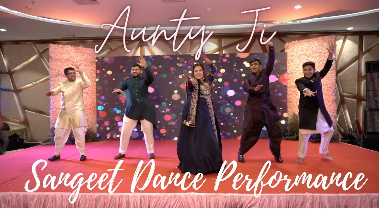 Mom dances to Aunty Ji song | Wedding Sangeet Dance Performance | Aunty ji Get up and Dance