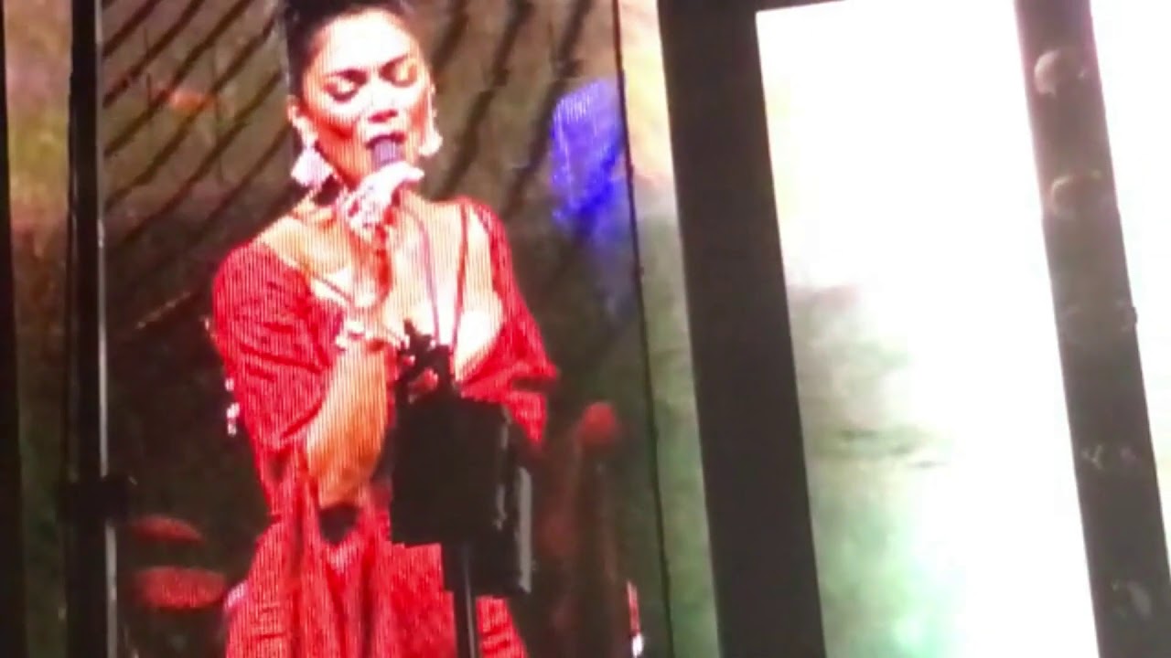 Nicole Scherzinger & Andrea Bocelli - Canto Della Terra (12.12.2018 Madison Square Garden)