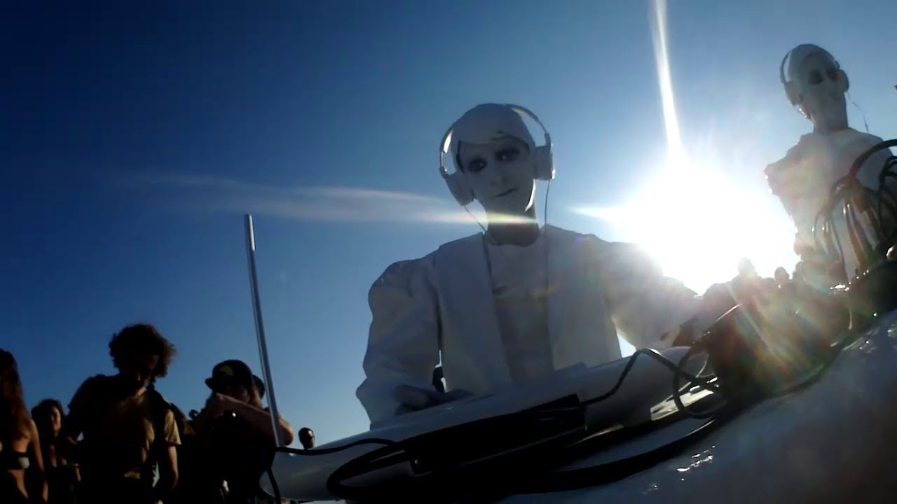 Living Statue DJ's - L. S. D. @ boom 2018 - live cut 40min