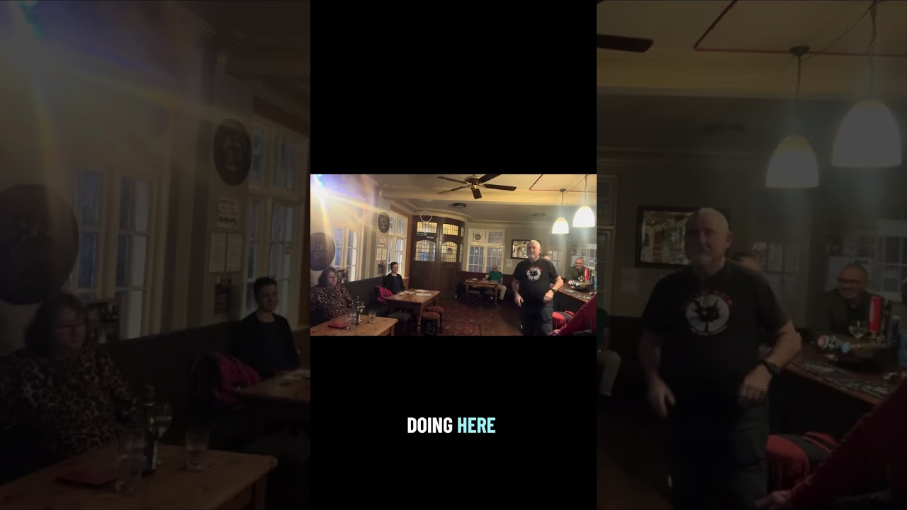 People in the Anchor Pub give me ideas to Write a Song on the Spot // Wilde Songwriting