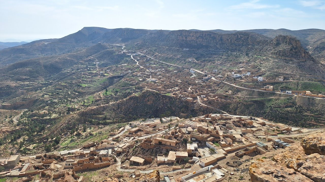 Tunisian Style Adventure  #travel #sahara #canyon #mountains #colosseum  #labellevue #desert