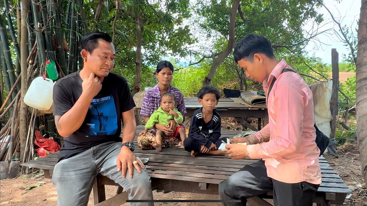 រៀបចំចាក់ដីធ្វេីផ្ទះក្មួយចាប់កង្កែប By Pou Vot