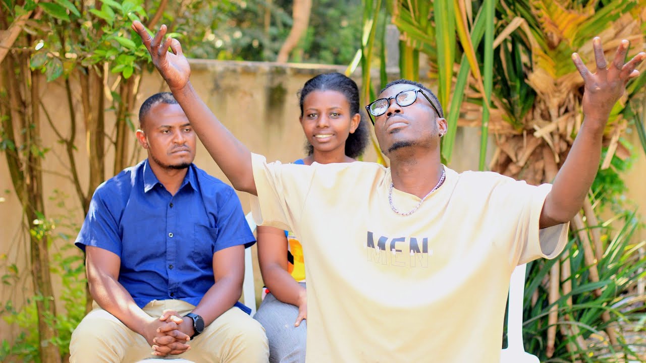 G tuff arapfukamye asenga Imana🙏🙏Mana ma umugore nkeneye kurongora🙏🙏