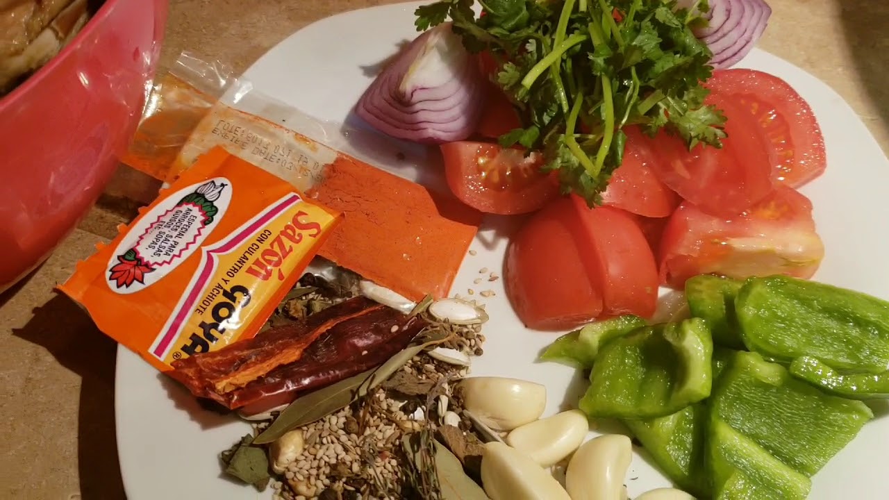 RECAUDO PARA TAMALES SALVADOREÑO