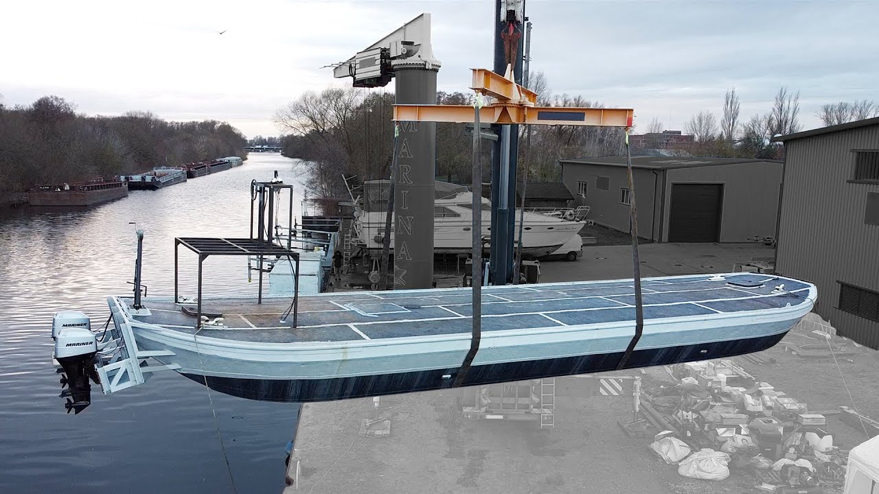 My Barge Boat goes into the Water