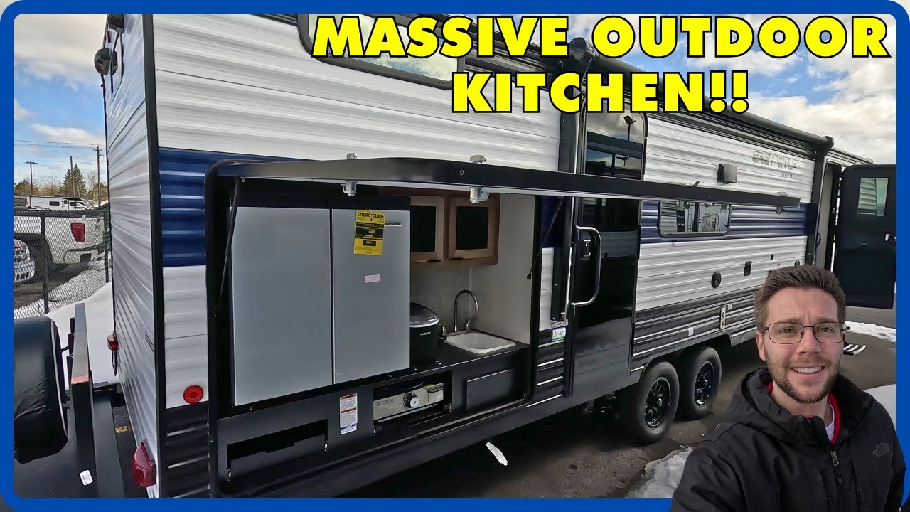 AMAZING Outdoor Kitchen! 2024 Forest River Cherokee Grey Wolf 29TE
