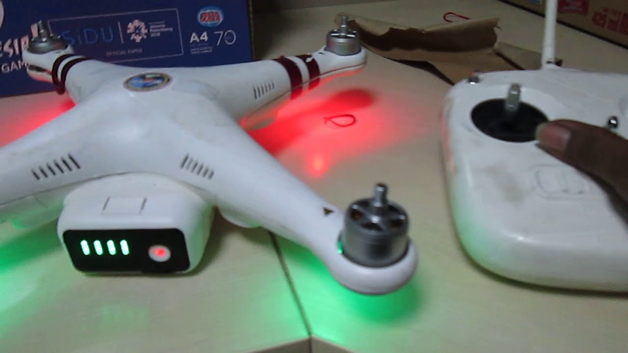Dji Phantom 3 standar, tanpa gimbal pun masih tetap bisa dikendalikan dengan remote