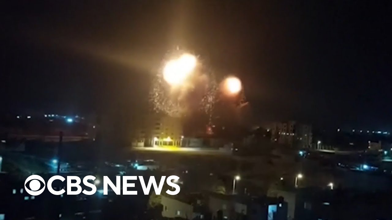 Israel launches airstrikes on Gaza and Lebanon following rocket barrage