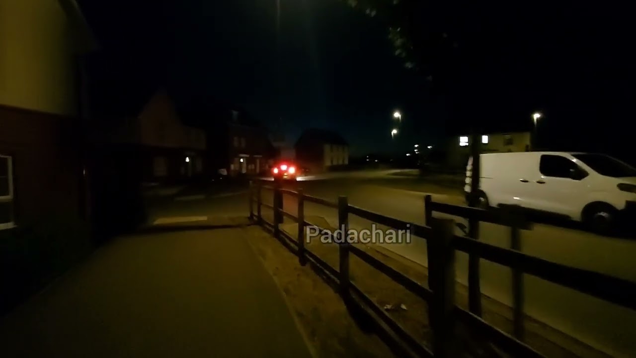 [UK] 🇬🇧 Ghost 👻 👽 Walk at Aylesbury Town - Enjoy the Walk at Countryside