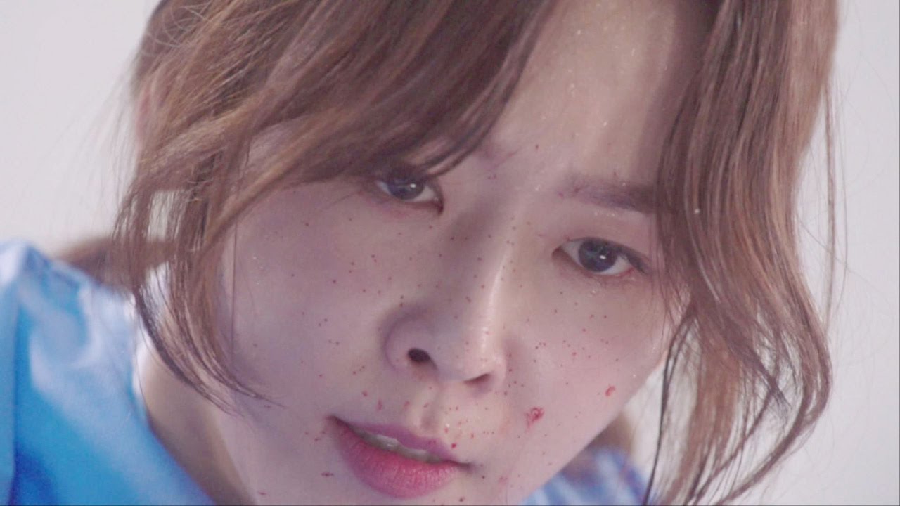 서현진, 피 뒤집어쓴 채 살려낸 응급환자…카리스마 ‘폭발’ 《Dr. Romantic》 낭만닥터 EP01