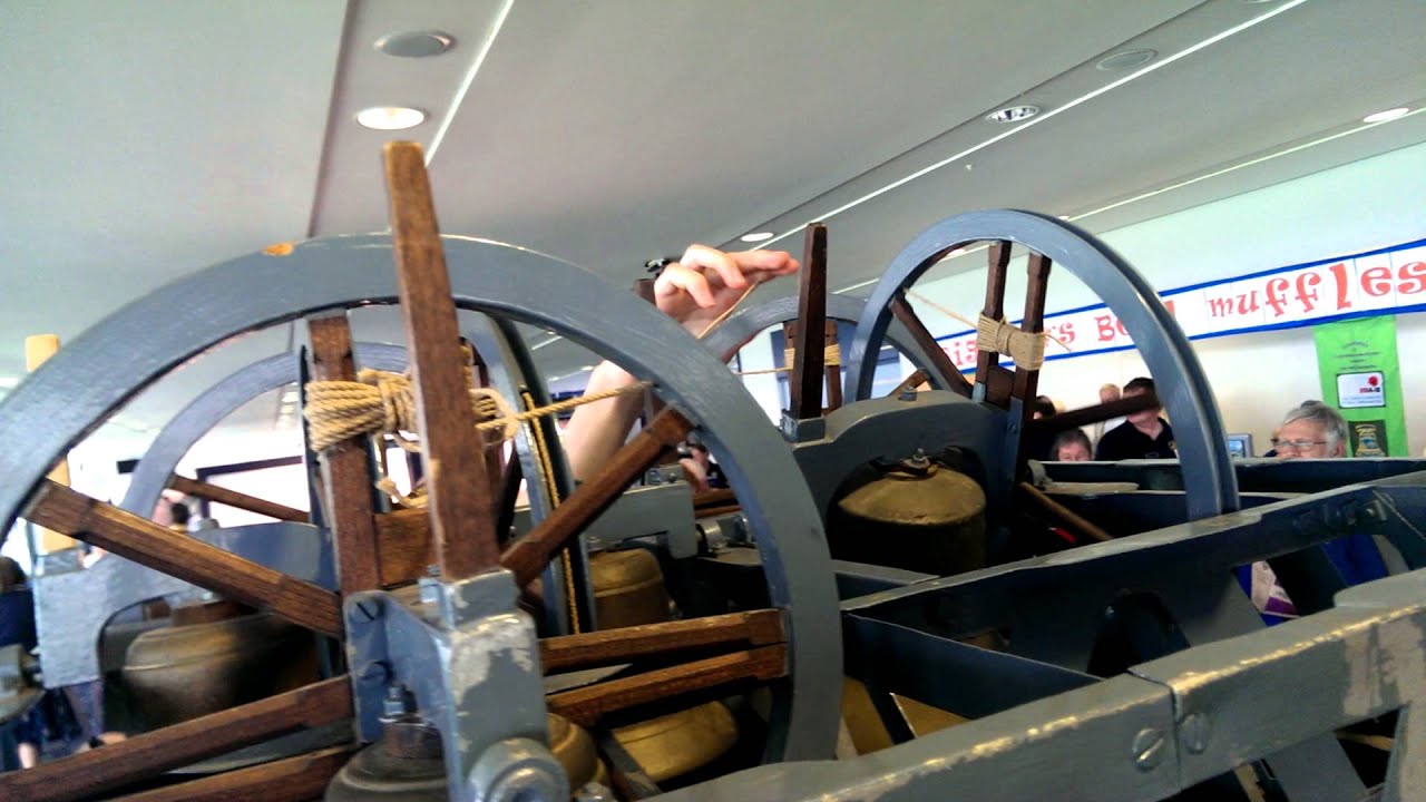 Ringing on The George Tribe Mini Ring, Newbury