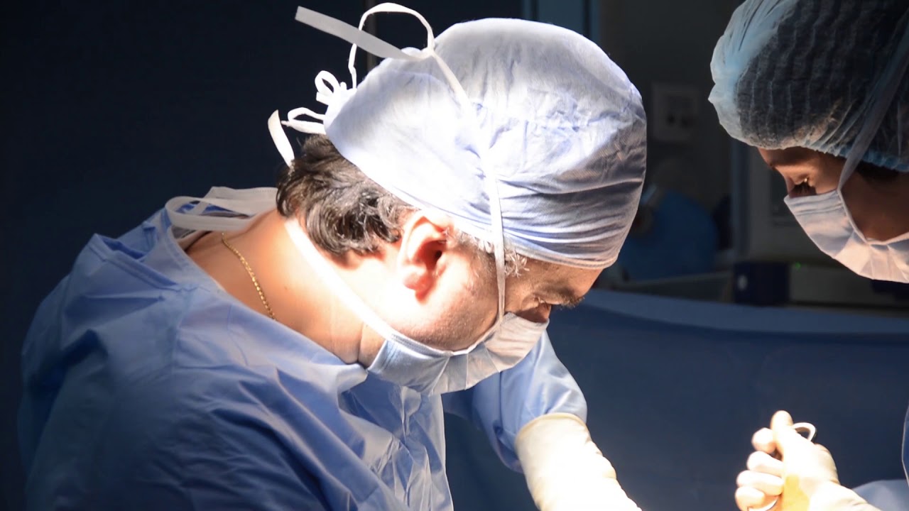 🥼🏥 Lifting mammaire avec prothèses - Dr Moez Kallel 🥼🏥