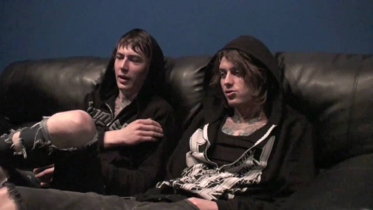 Asking Alexandria Sits Down with Q103 NSFW