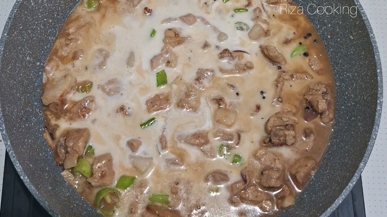 Nagmamantikang Bicol Express | Spicy Filipino Pork in Coconut Milk