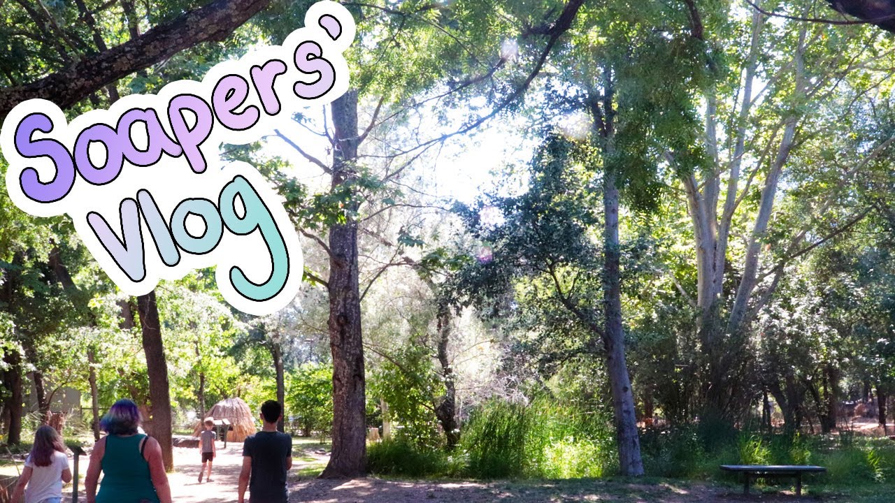 Visiting the Nature Center (soaper's vlog) [CC]