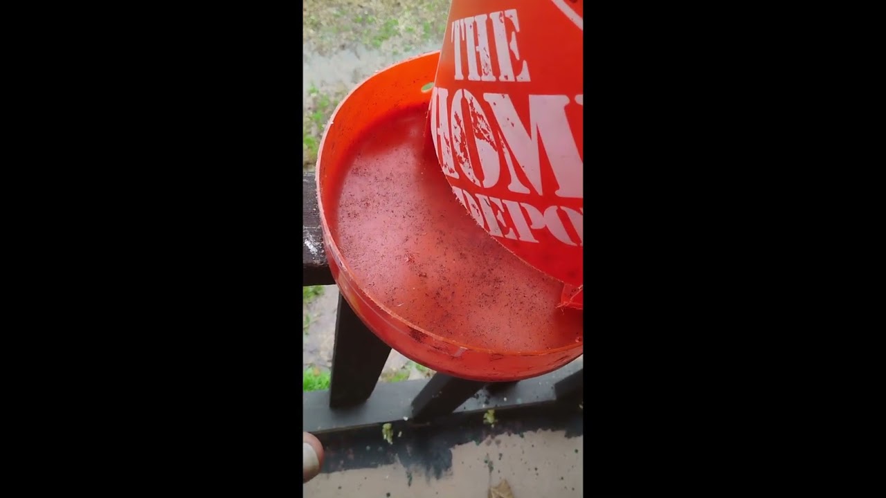 HOMEMADE 5 GALLON BUCKET DEER FEEDER