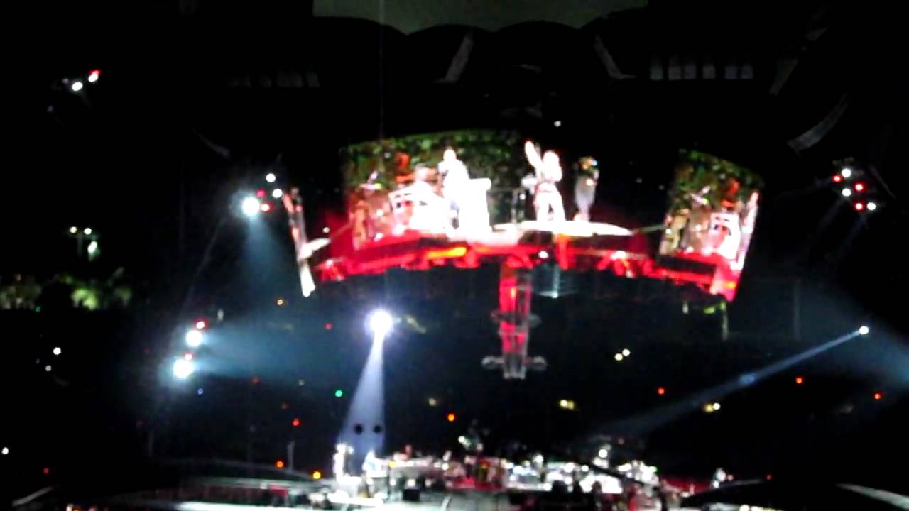 Where Is The Love? - Black Eyed Peas @ the ROSE BOWL (GOOD Audio)