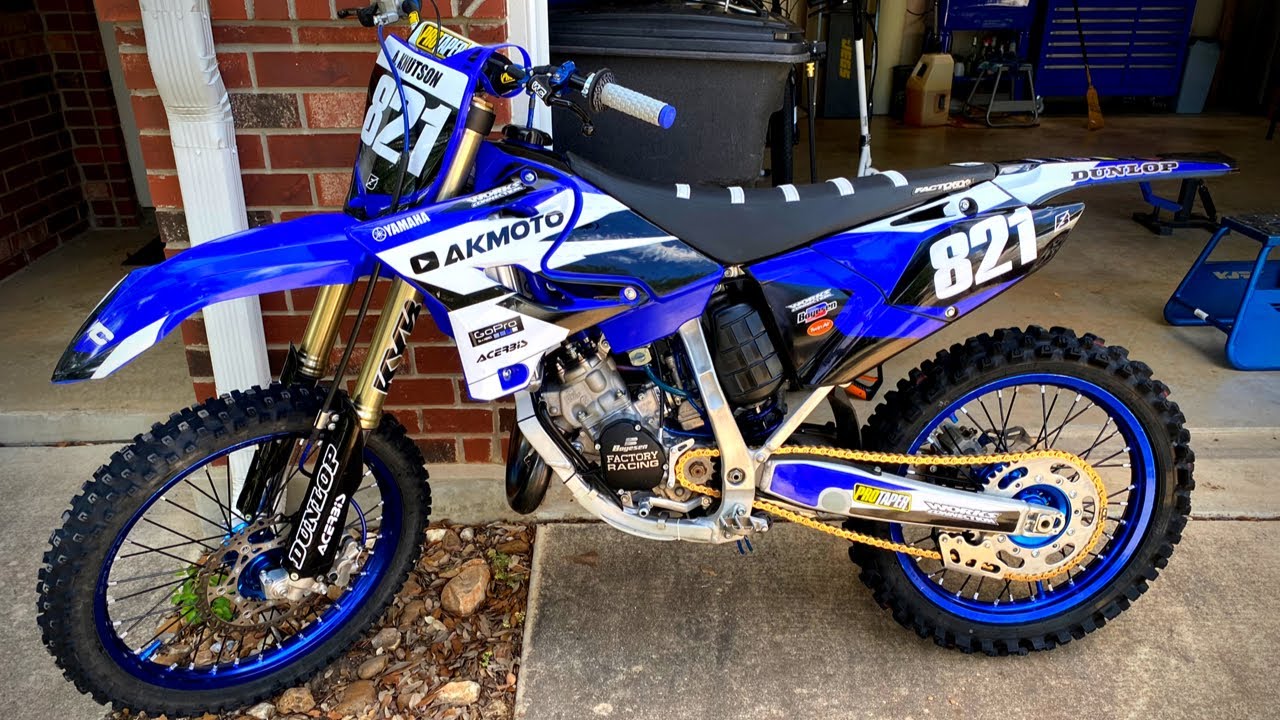 Yamaha YZ125 Transmission/Gear Oil Change!