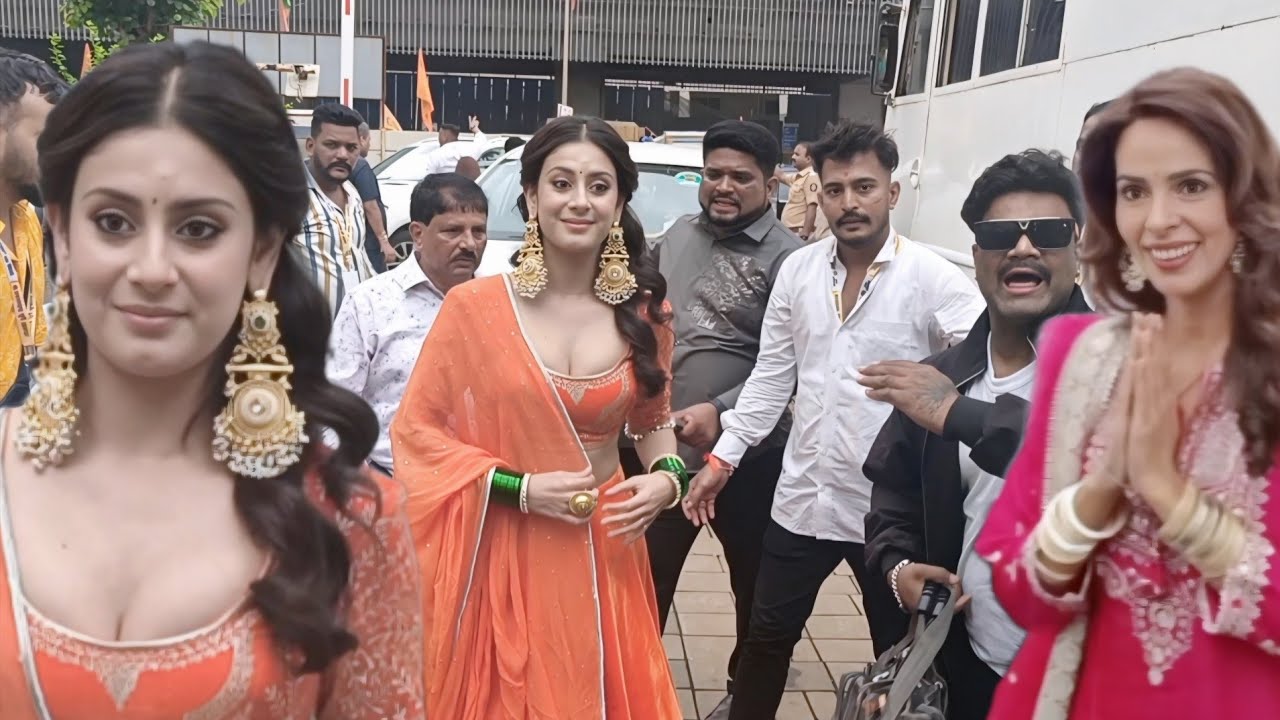 Isha Malviya And Mallika Sherawat At Dahi Handi At Devipada Borivali East 2026 