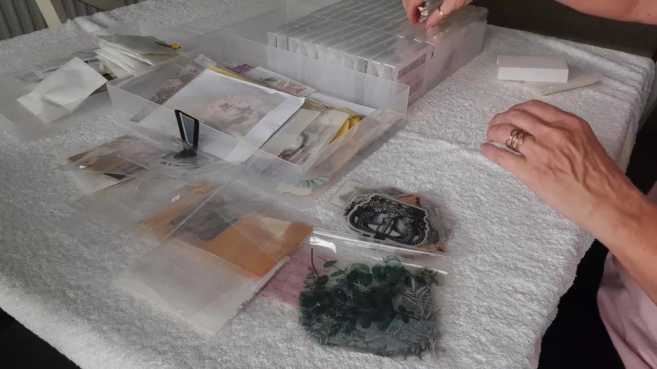 ASMR/No Talking. Sorting stationery