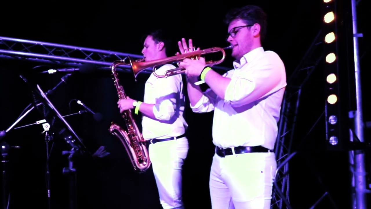 Chic to Chic | Everybody Dance | Tribute to Chic & Nile Rodgers | Available from www.VoxLive.co.uk