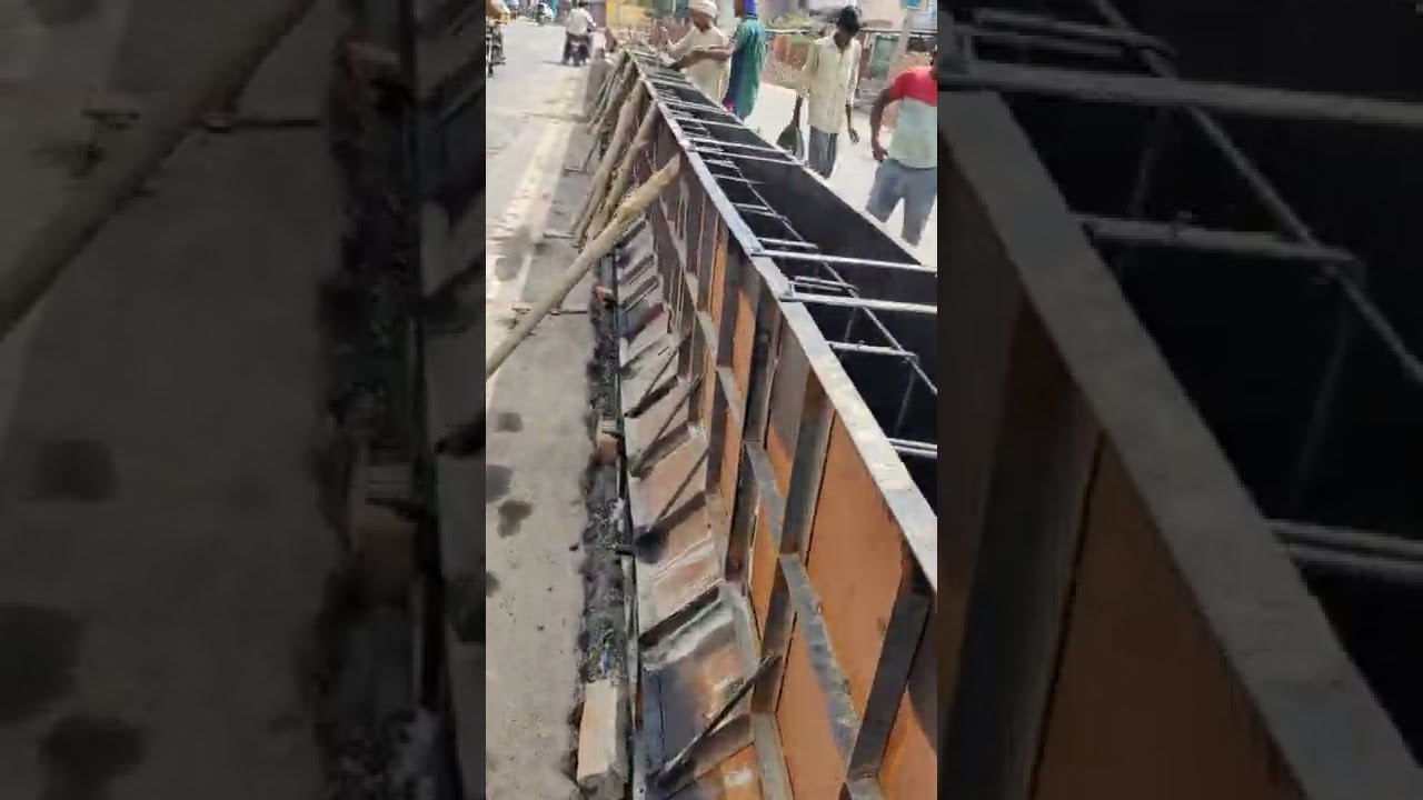 construction Rcc  crash barrier /divider