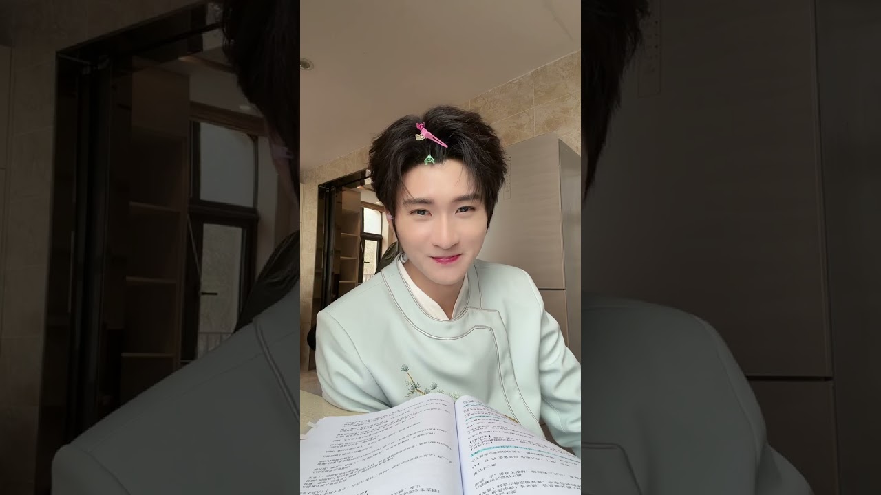 26/3/8 รอเข้าฉาก #王奕珺 #王奕珺wangyijunหวังอี้จวิ้น #wangyijun1997 #probiotic_th💜🦠 