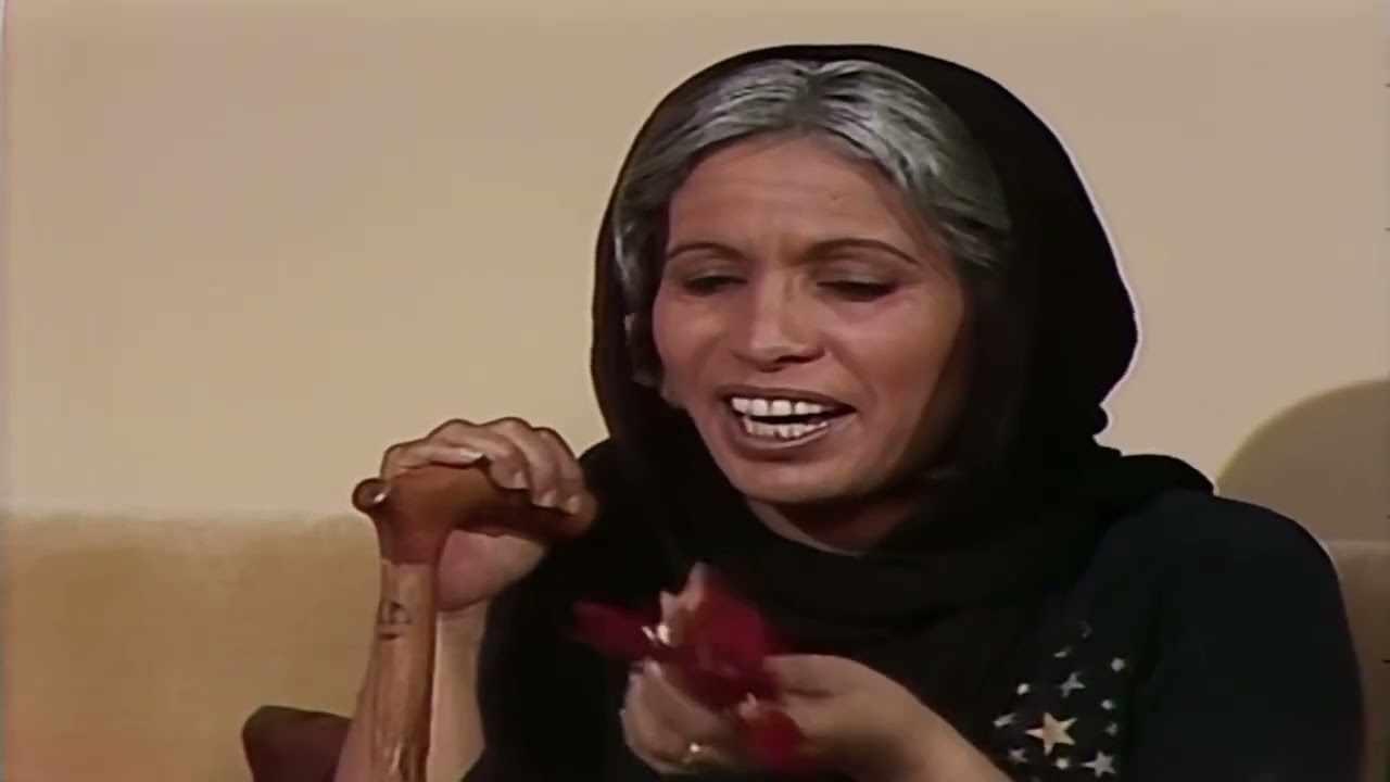 المسلسل الكويتي خالتي قماشة الحلقة رقم 10 - من اجمل مسلسلات الزمن الجميل - القصه في الوصف