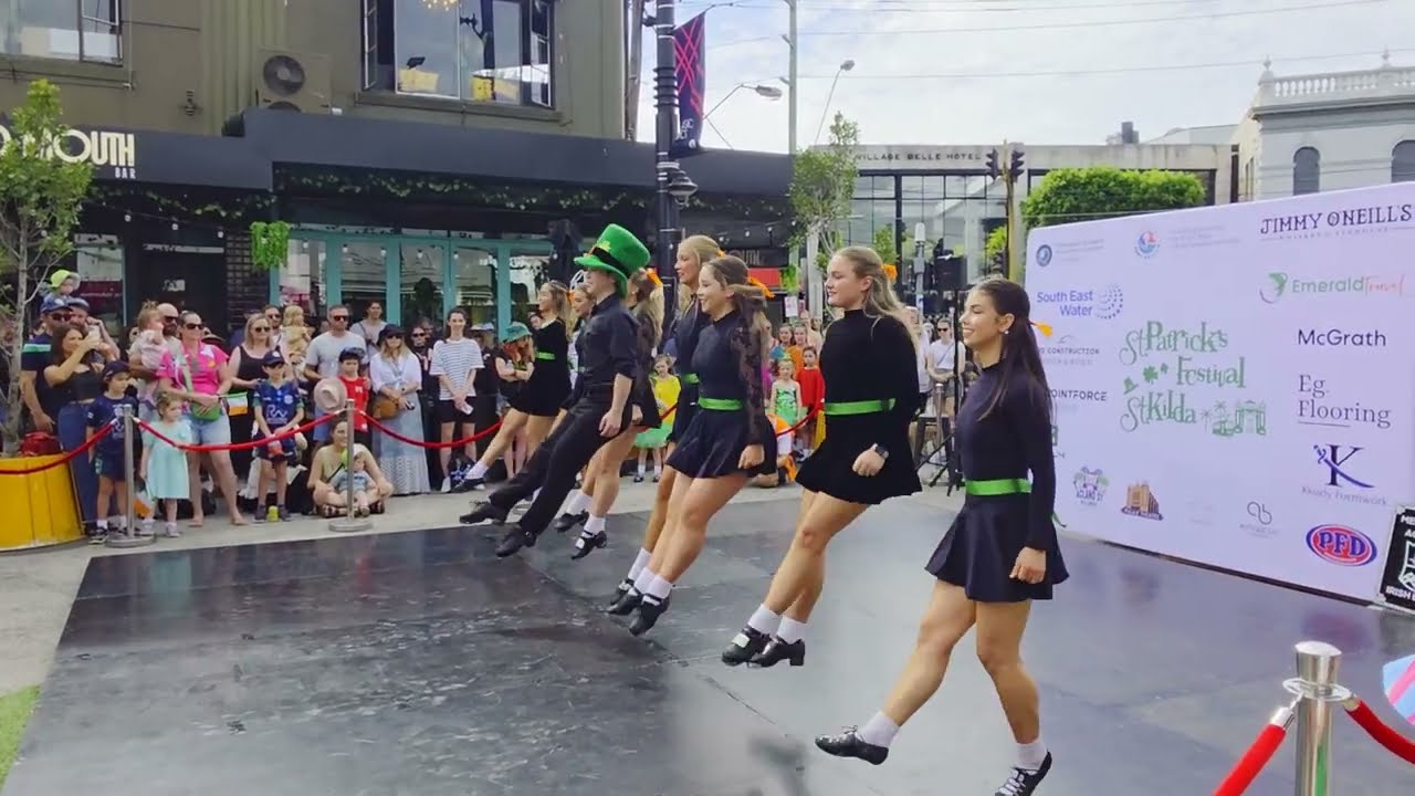 Melbourne Dance Academy Lights Up St Patrick’s Day Parade | St Kilda, Melbourne | Irish Heritage