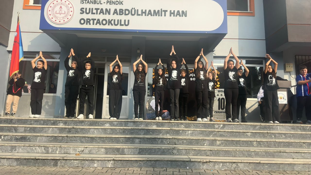 10 Kasım (Deniz Üstü Köpürür)🖤 Kadriye Öğretmen 