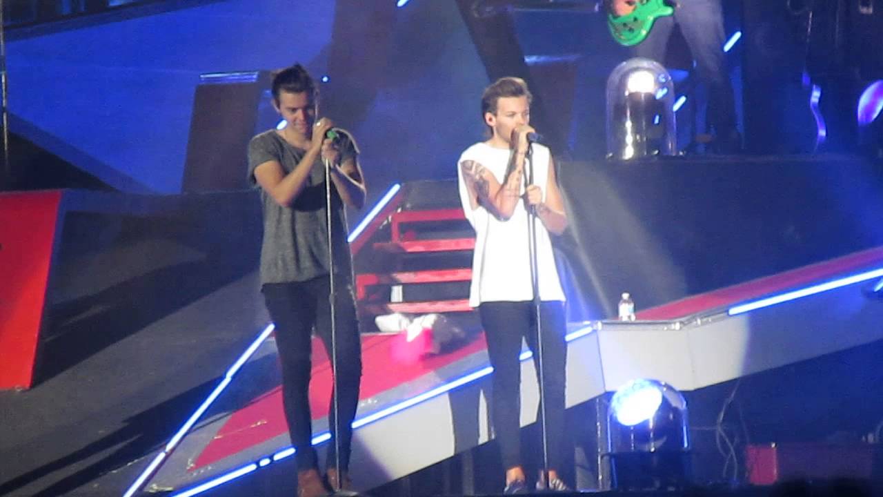 You & I by One Direction at Sunbowl Stadium 9/19/14