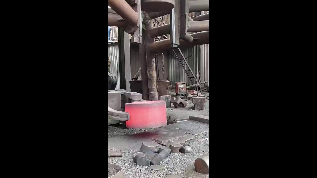 LIVE: Immersive Forging Experience