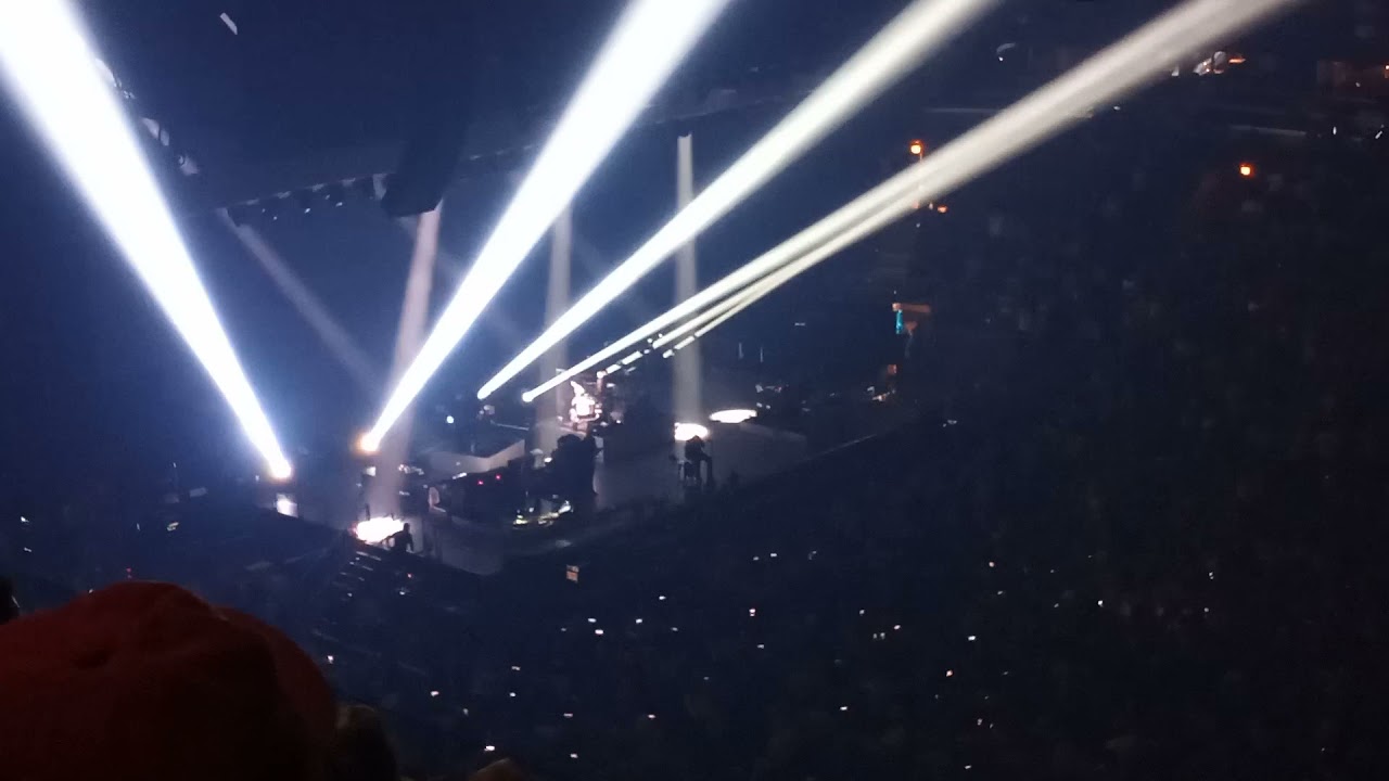 Genesis - Behind The Lines / Turn It On Again - Live from United Center in Chicago 11/15/2021
