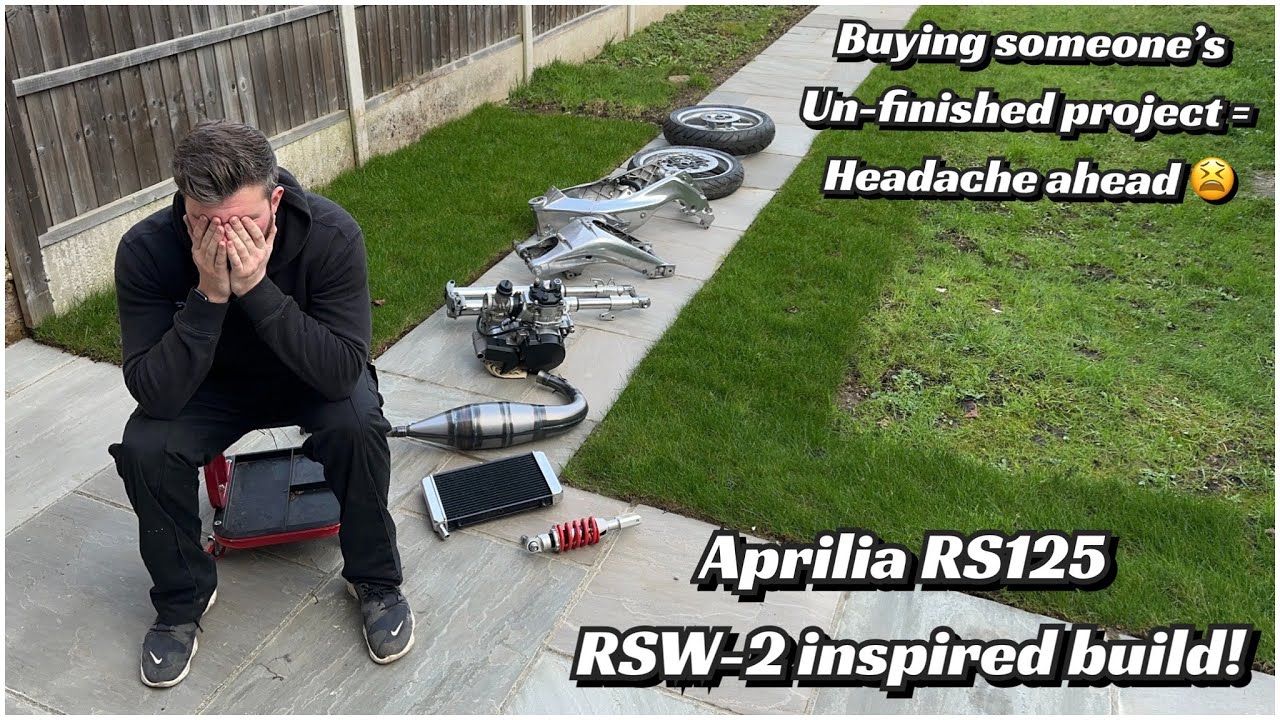 Aprilia RS125 restoration project of the abandoned 2 stroke legend.. Another barn find build