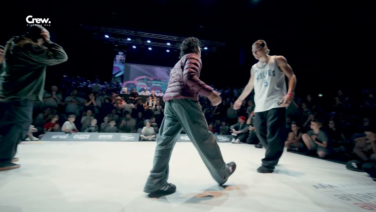 Uzee rock & Allef vs The Squadron - Battle Unity - Finale