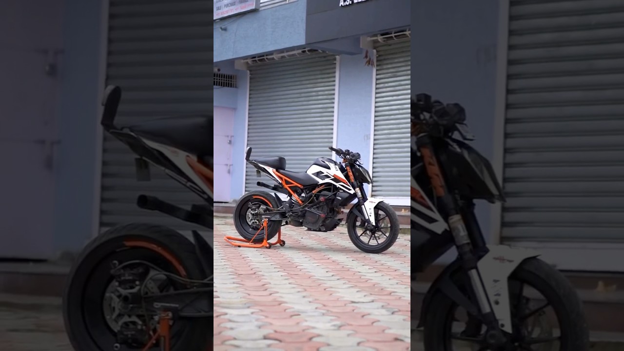 Universal rear paddock stand by ​⁠@GrandPitstop #paddockstand #ktm #grandpitstop #automobile #duke